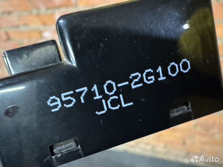 Звуковой зуммер Kia Ceed jd