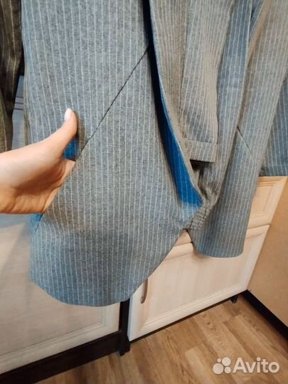 Костюм женский 42