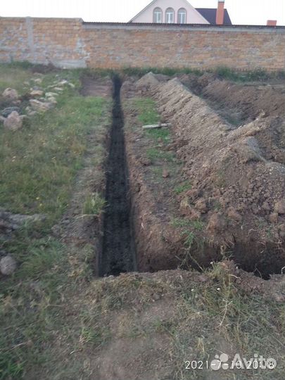 Услуги миниэкскаватора