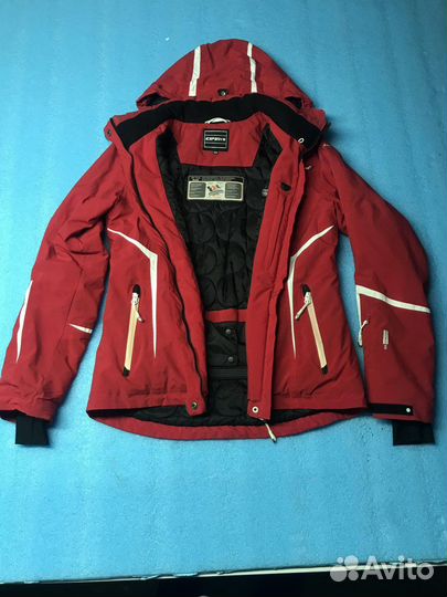 Женская горнолыжная куртка