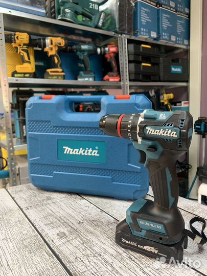 Безщеточный шуруповерт Makita новый