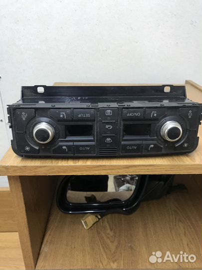 Блок климат контроль А8-D3-3.7л-2003