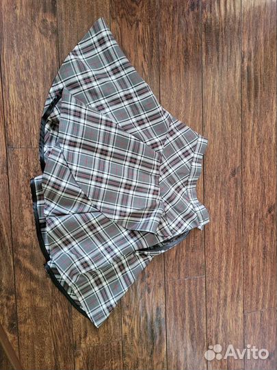 Школьный костюм в клетку