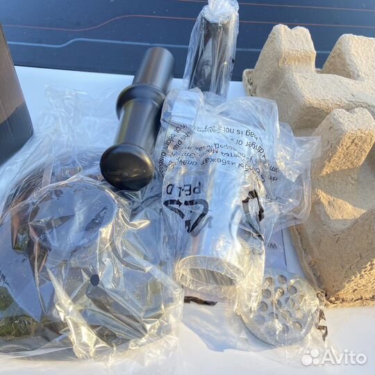 Мясорубка+колбаска новая