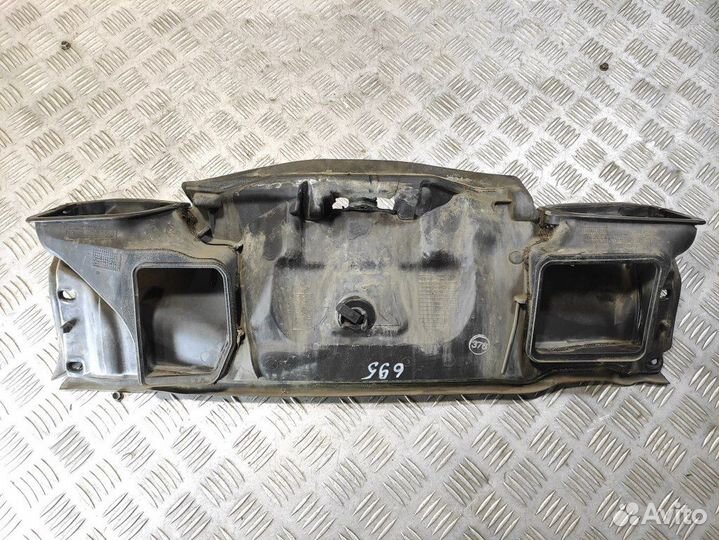 Воздуховод Bmw 5 e60 2003-2009