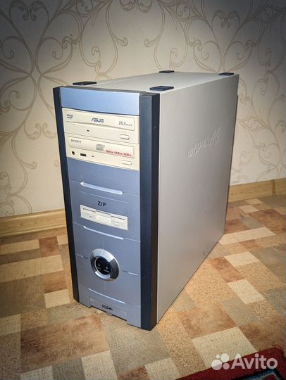 Ретро компьютер socket 478