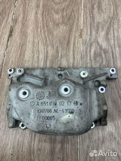 Крышка головки блока цилиндров задняя Mercedes