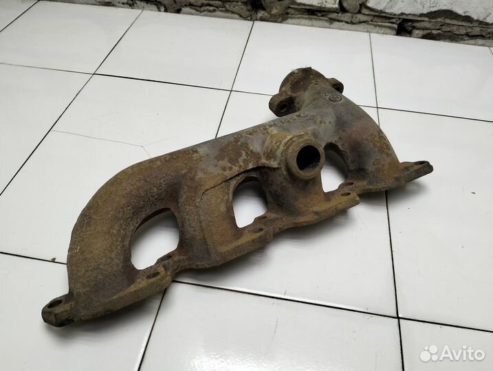 Коллектор выпускной Mercedes Vito (W638)