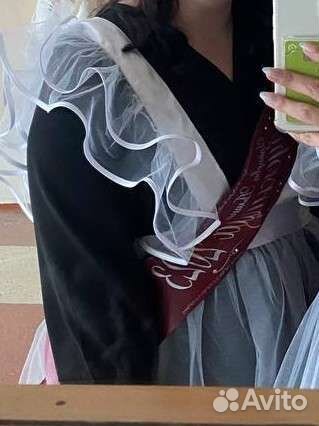 Белый школьный фартук