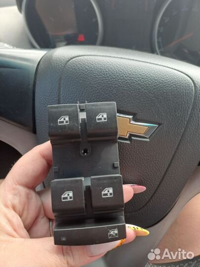 Блок управления стеклоподъемниками