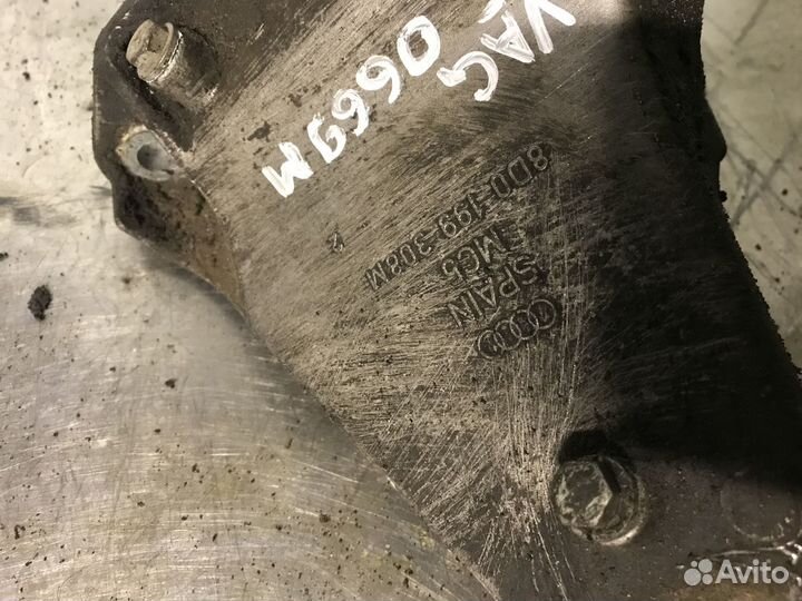 Опора кронштейн двс Vw passat b5 audi a6 c5