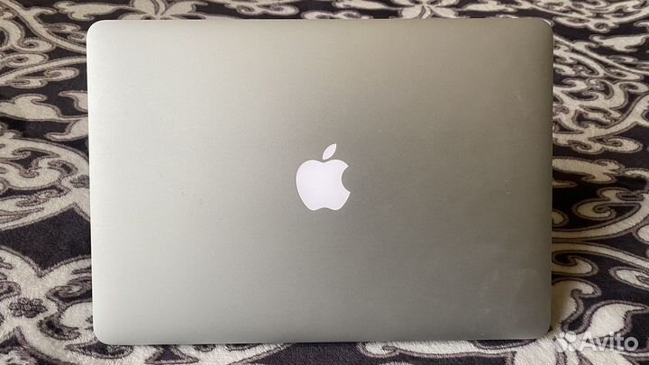 Apple MacBook Air 1369 mid 2011