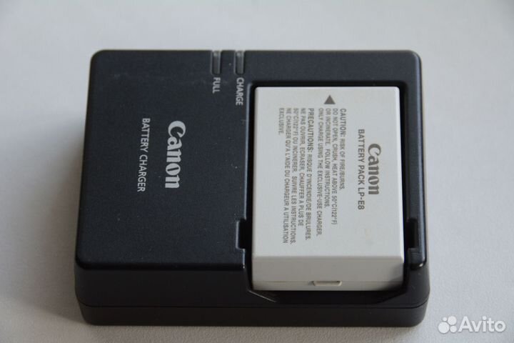 Зеркальный фотоаппарат canon 600d kit 50mm f1.8