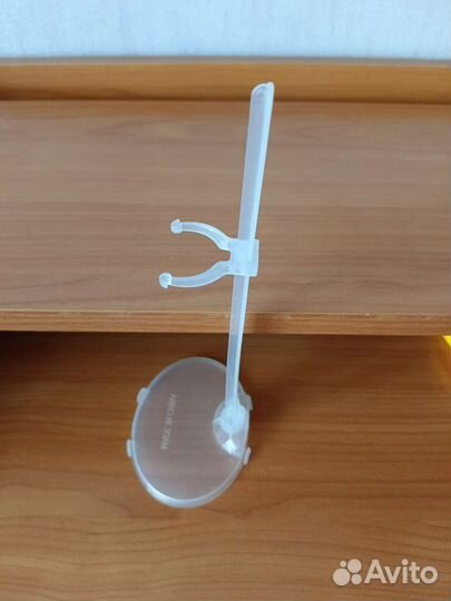 Подставки для кукол типа Барби высотой до 30 см