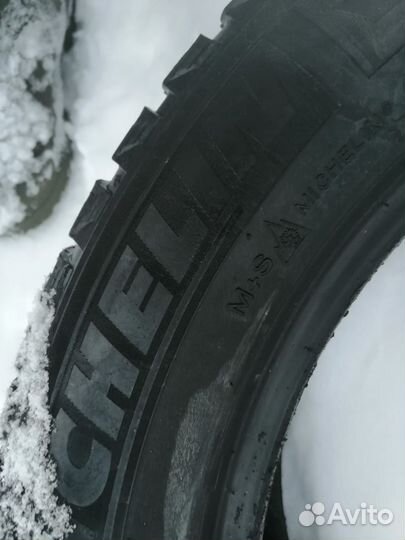 Michelin X-Ice North 235/55 R17