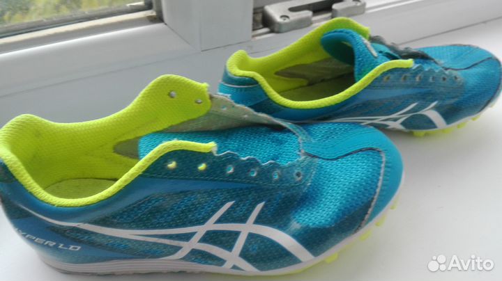 Шиповки для бега Asics