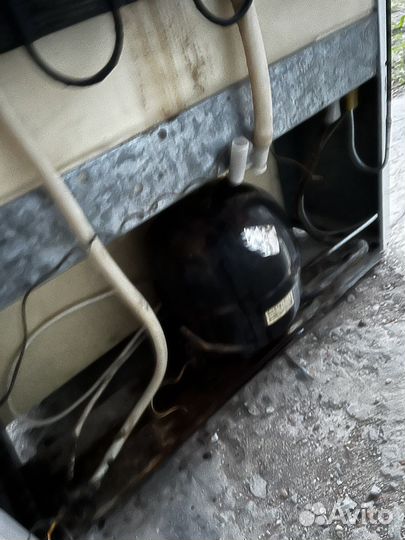 Холодильник Stinol 110 на з/ч No Frost в ремонт