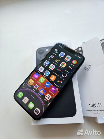 Телефон iPhone 13 идеал