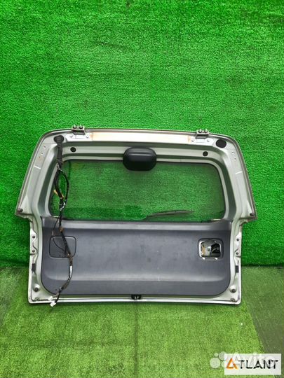 Дверь 5-я nissan wingroad