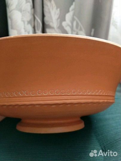 Глиняная тарелка блюдо