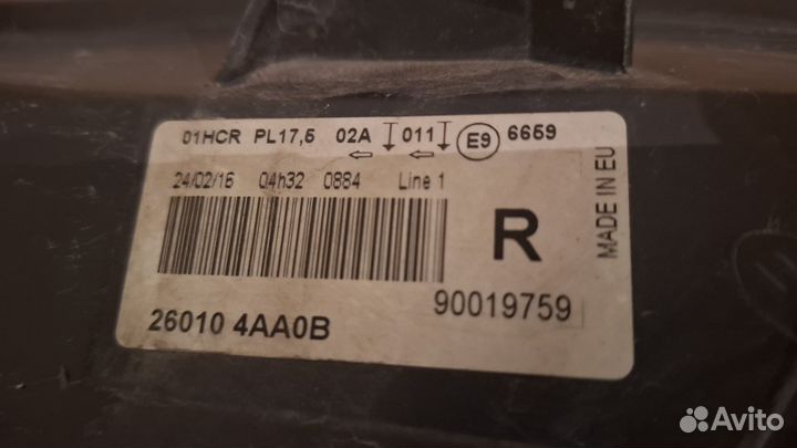 Фара правая Ниссан Алмера оригинал