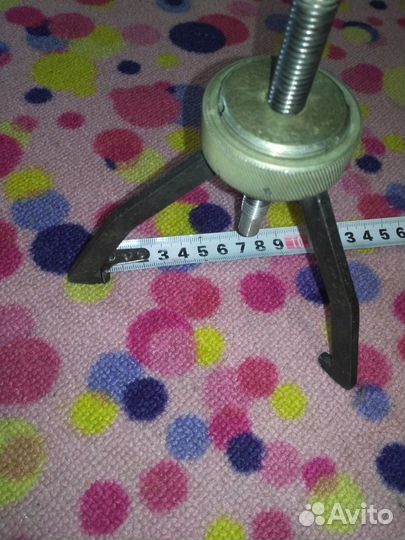 Съемник подшипников