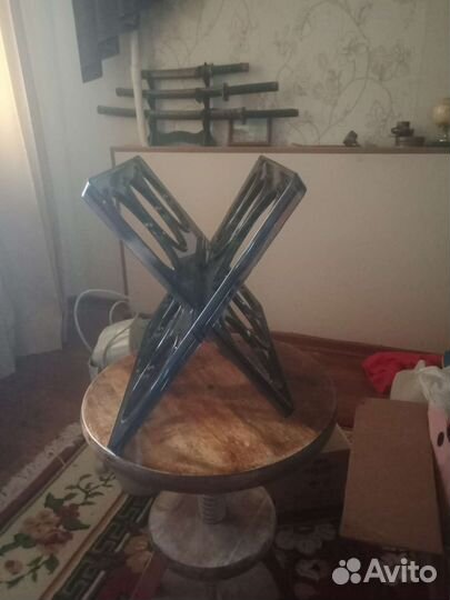 Подставка под вино