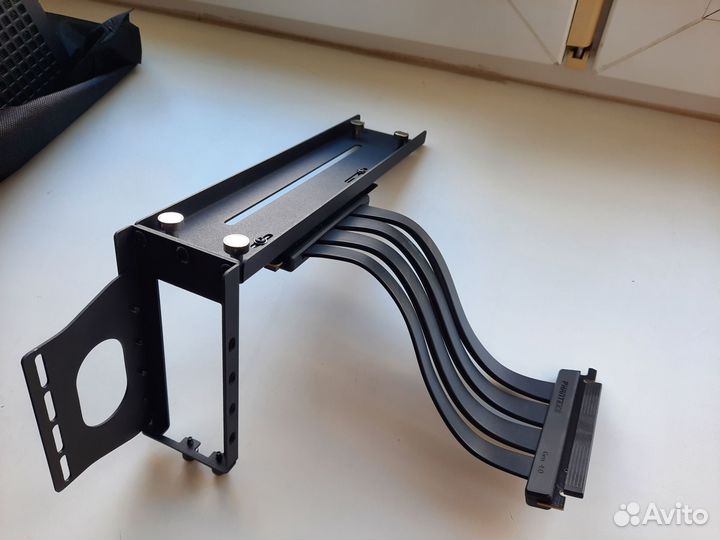 Кронштейн для видеокарты и райзер 4,0