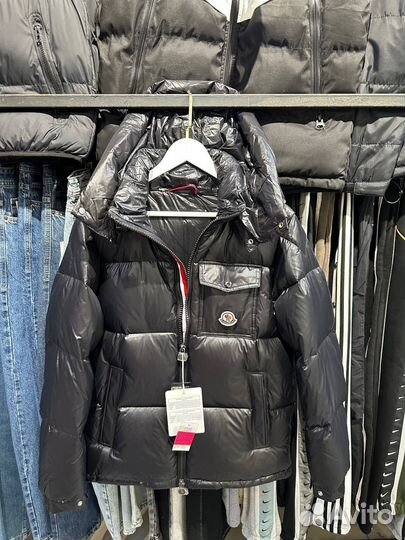 Пуховик moncler