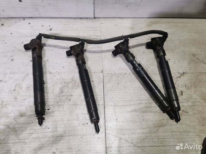 Форсунка топливная Mercedes E-Klasse W212