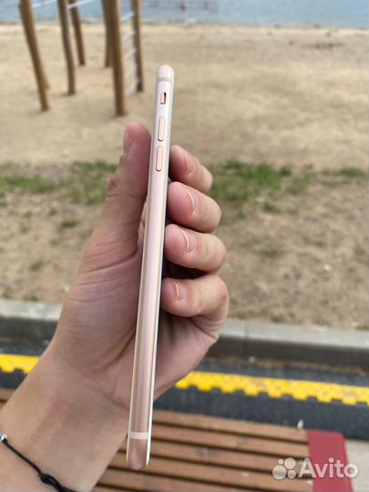 iPhone 8 plus весь в оригинале