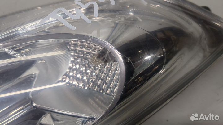 Поворот Nissan Juke, 2011