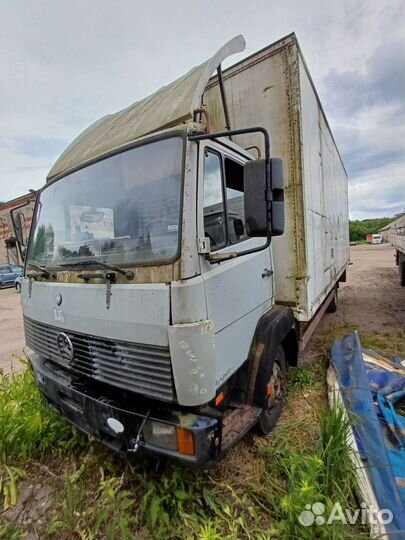 Мерседес 814 в разборе