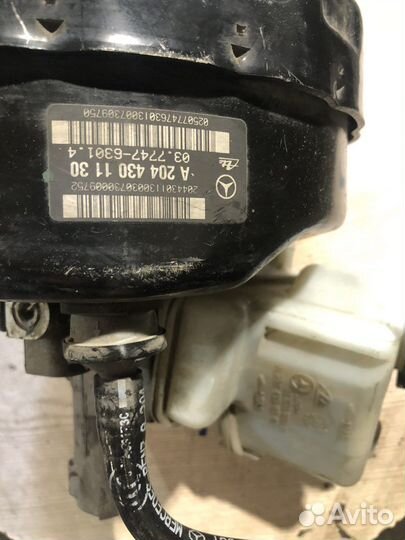 Вакуумный усилитель тормозов Mercedes w204