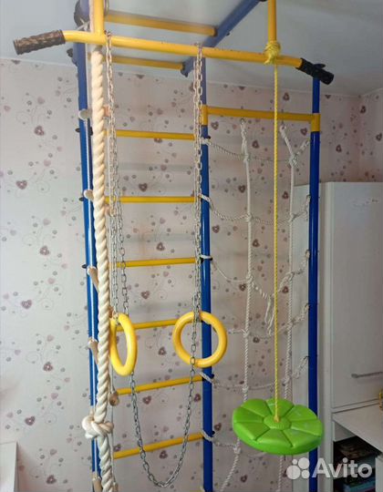 Детская шведская стенка (спортивный комплекс)