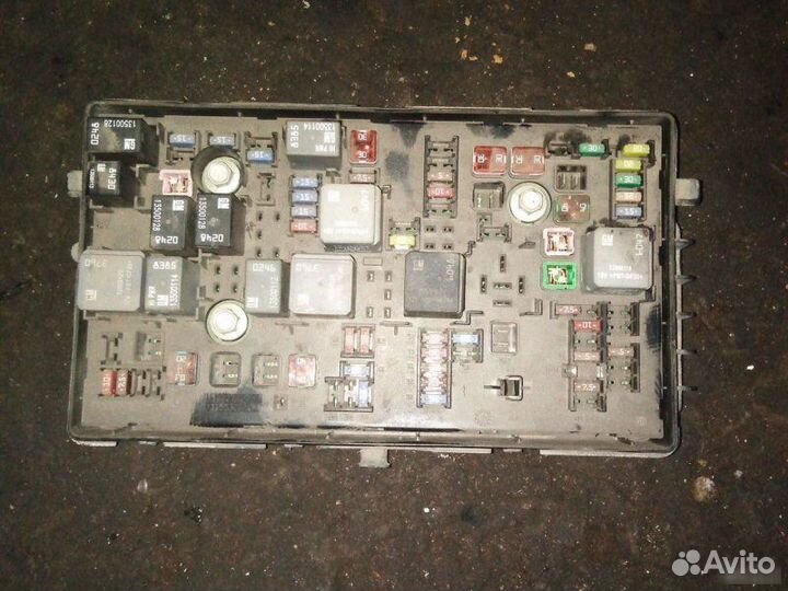 Блок предохранителей Chevrolet Cruze