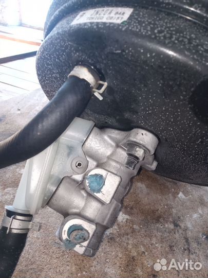 Продам вакуумный усилитель+гтц+бачок гтц патрубки