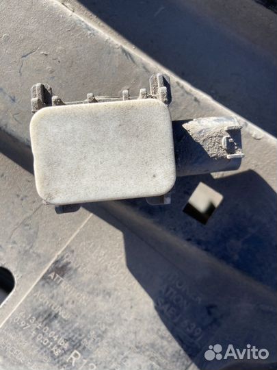 Датчики удара Mercedes ml164