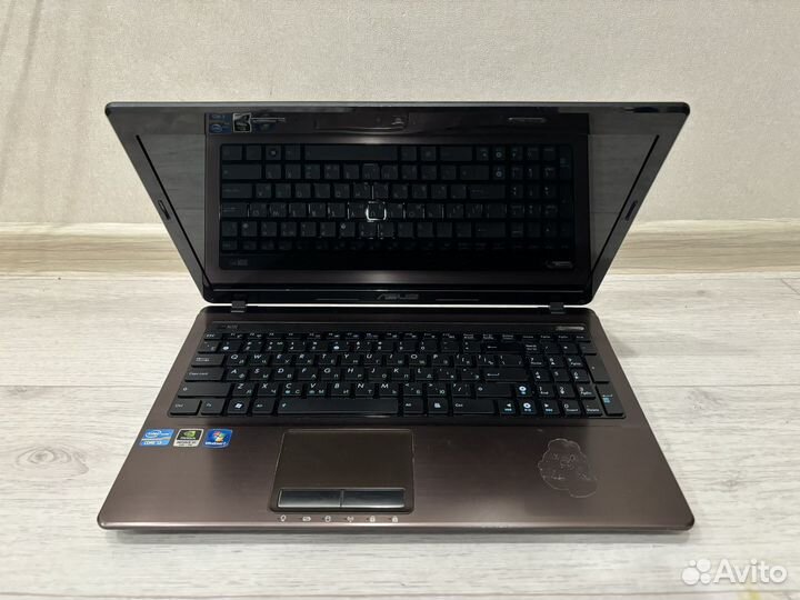 Быстрый Asus 15,6