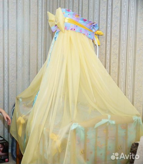 Детская кроватка