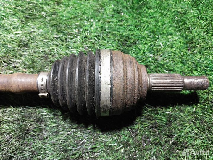 Полуось передняя правая Renault Logan 2