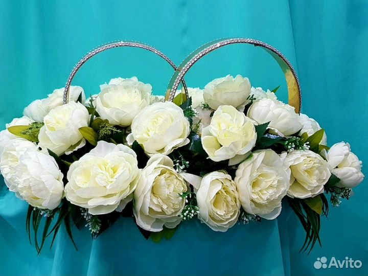 Украшение на машину