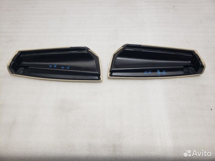 Бардачок двери салона Audi A8 D4 передний