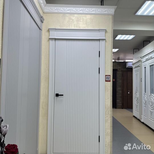 Двери межкомнатные серые g-8049