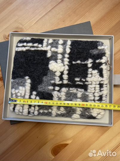 Чехол на iPad