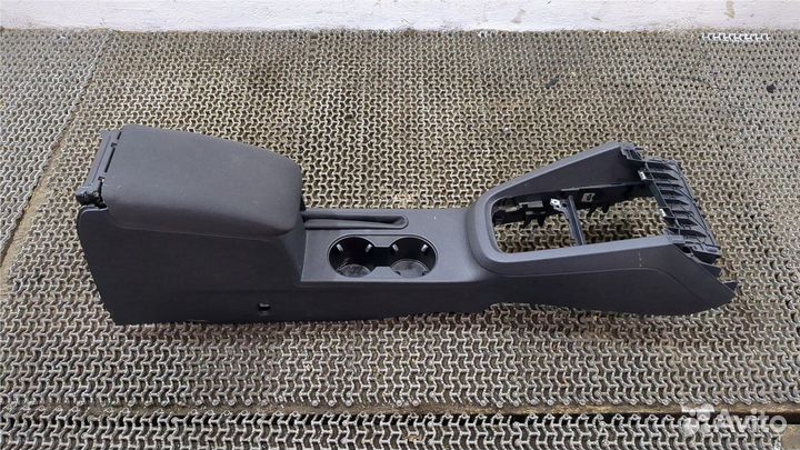 Консоль салона Volkswagen Jetta 6, 2012