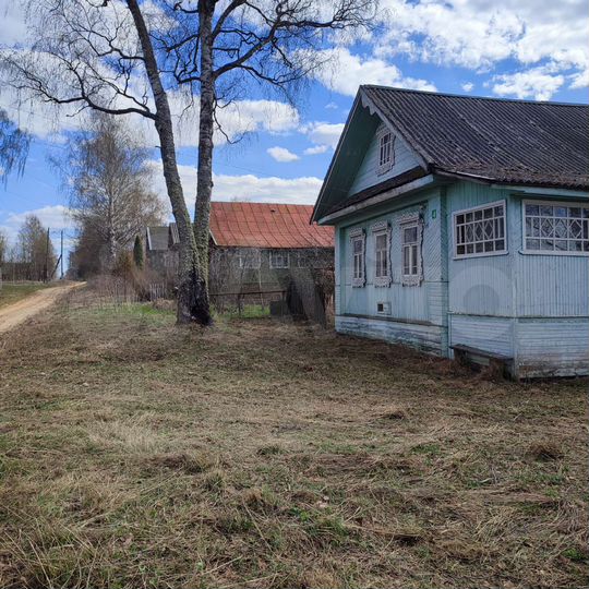 Дом 50 м² на участке 40 сот.