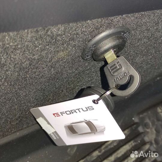 Замки противоугонные на коробку, капот, руль