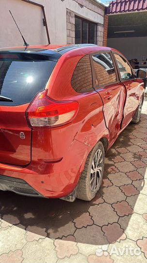 LADA XRAY 1.8 AMT, 2016, битый, 117 000 км