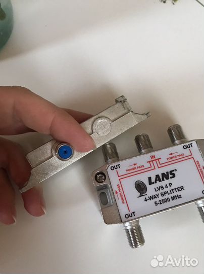 Спутниковый делитель Lans новый 2шт